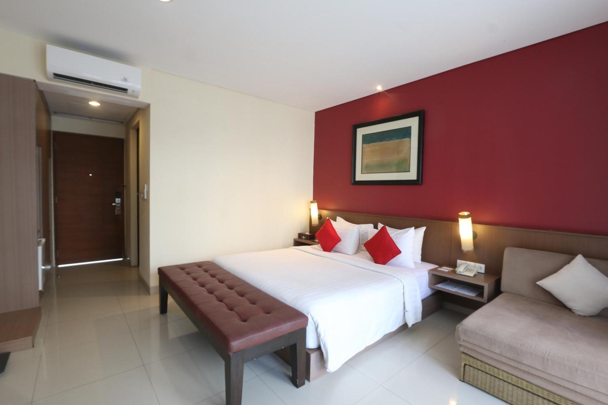 Grand La Walon Hotel Legian Dış mekan fotoğraf