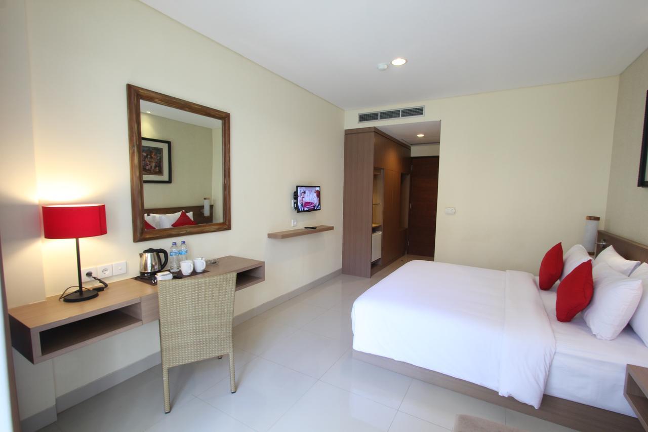 Grand La Walon Hotel Legian Dış mekan fotoğraf