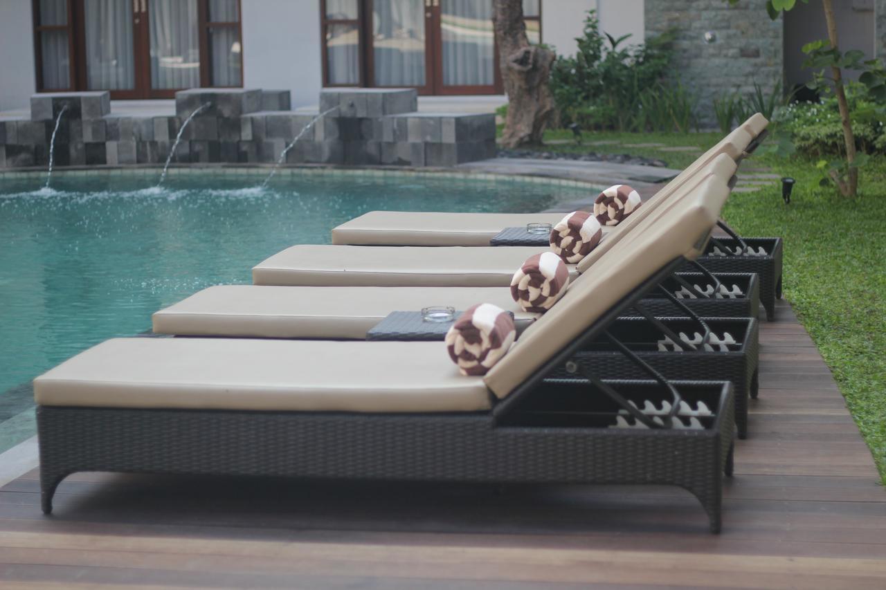 Grand La Walon Hotel Legian Dış mekan fotoğraf
