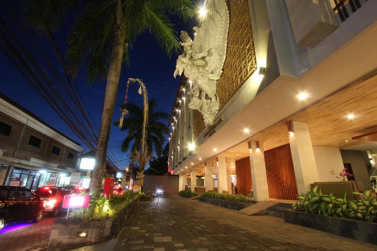 Grand La Walon Hotel Legian Dış mekan fotoğraf