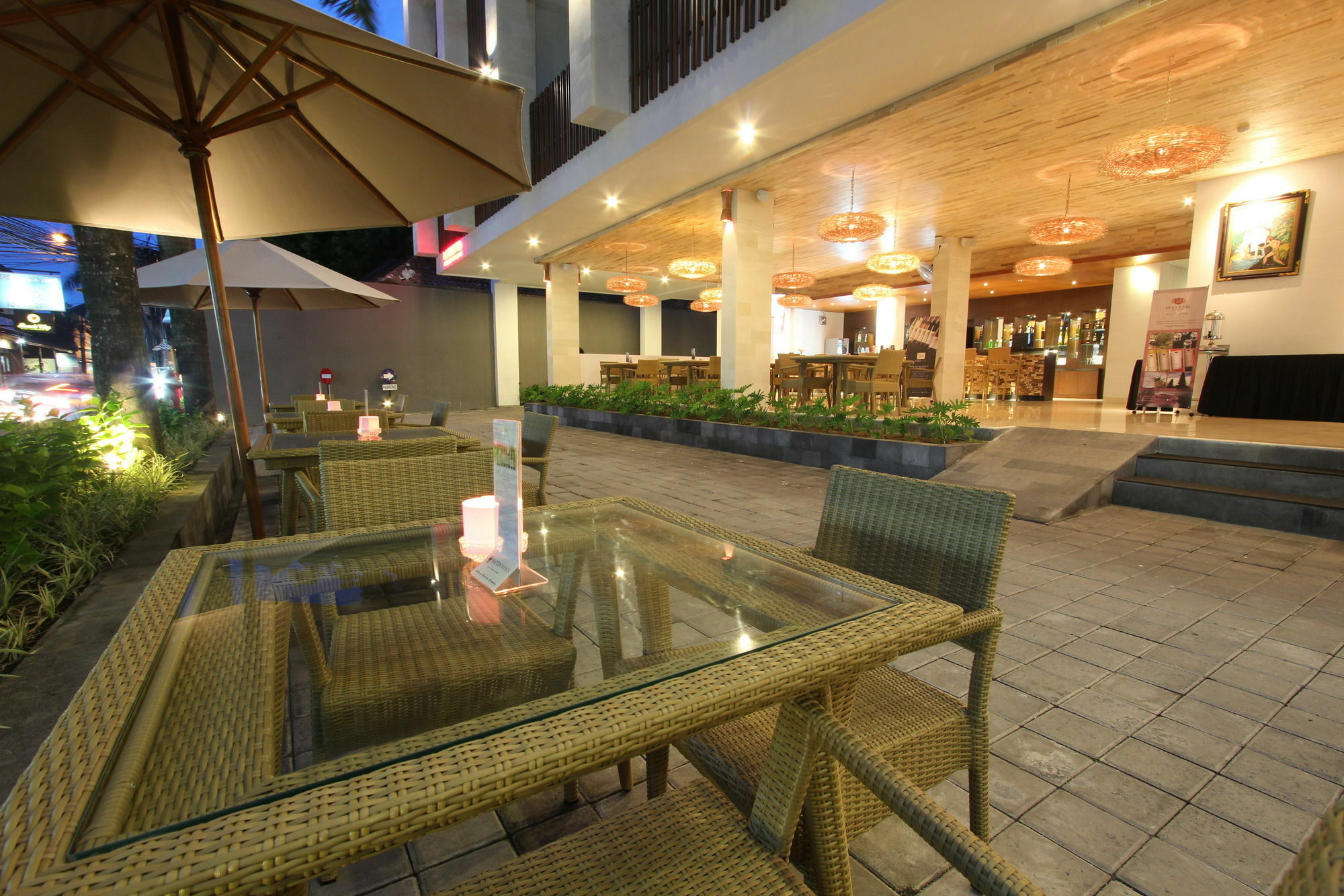 Grand La Walon Hotel Legian Dış mekan fotoğraf